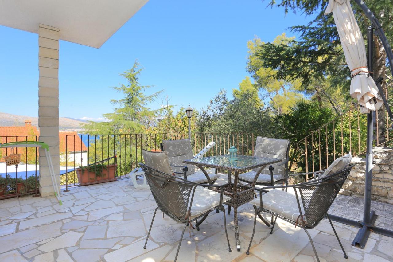 Apartments By The Sea Okrug Donji, Ciovo - 12502 Okrug Gornji Exterior foto